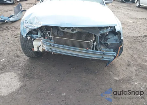 2006 Ford Mustang V6 z USA, uszkodzony, nr VIN 1ZVHT80N565116792